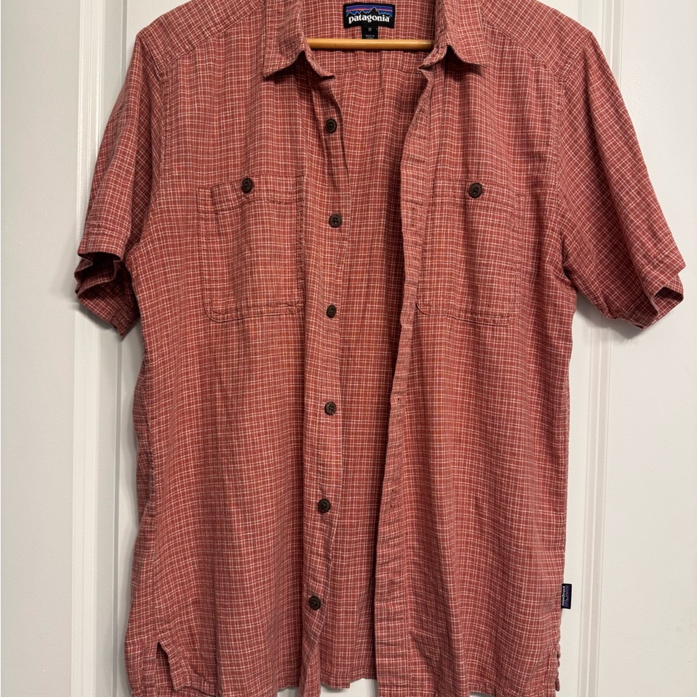 Patagonia Red Casual Button Down Shirt Lightweight